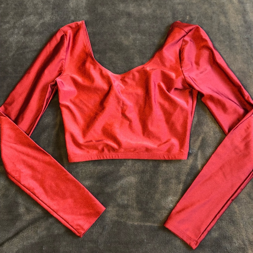 Maroon Crop Top - Picture 3 of 4